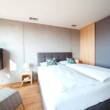 Weinlandzauber An Der Lage Spielfeld